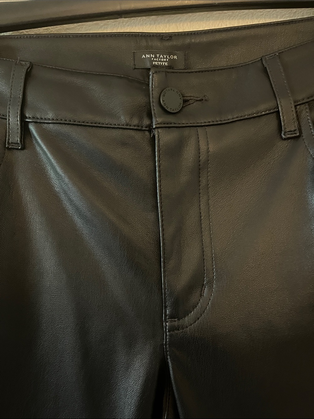Ann Taylor Factory Faux Leather Pants size 6P NWT - Picture 4 of 6